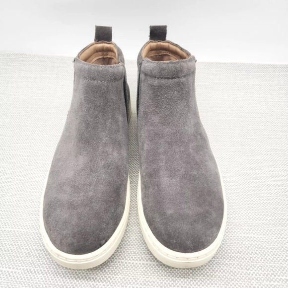 Sofft Size 6 M Gray Suede Ankle Bootie Arch Support High Top Comfort Pull On - Picture 3 of 13